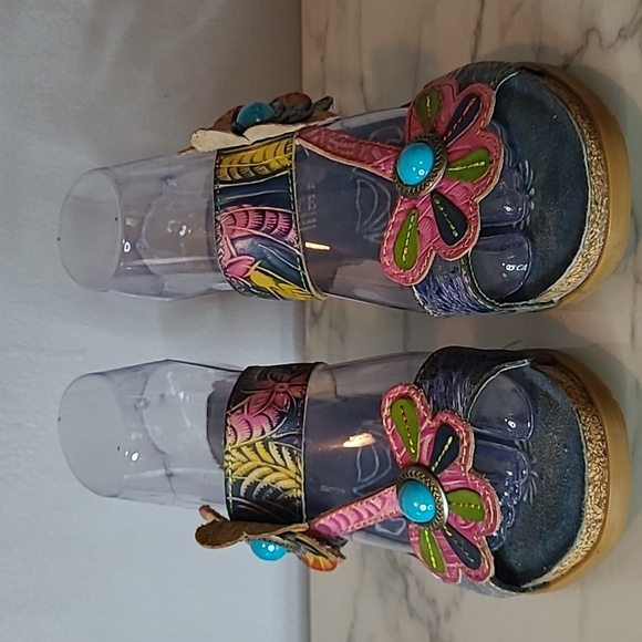 Spring Step L'Artiste Leather Colorful Floral Embossed Slip-on Sandals 9 Boho - Picture 4 of 16